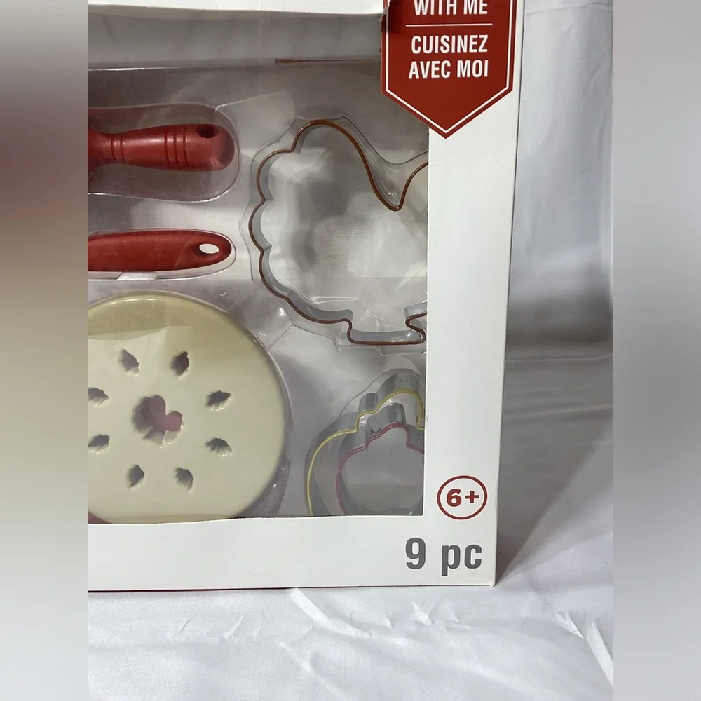 Celebrate It Thanksgiving Pie Baking Kit
